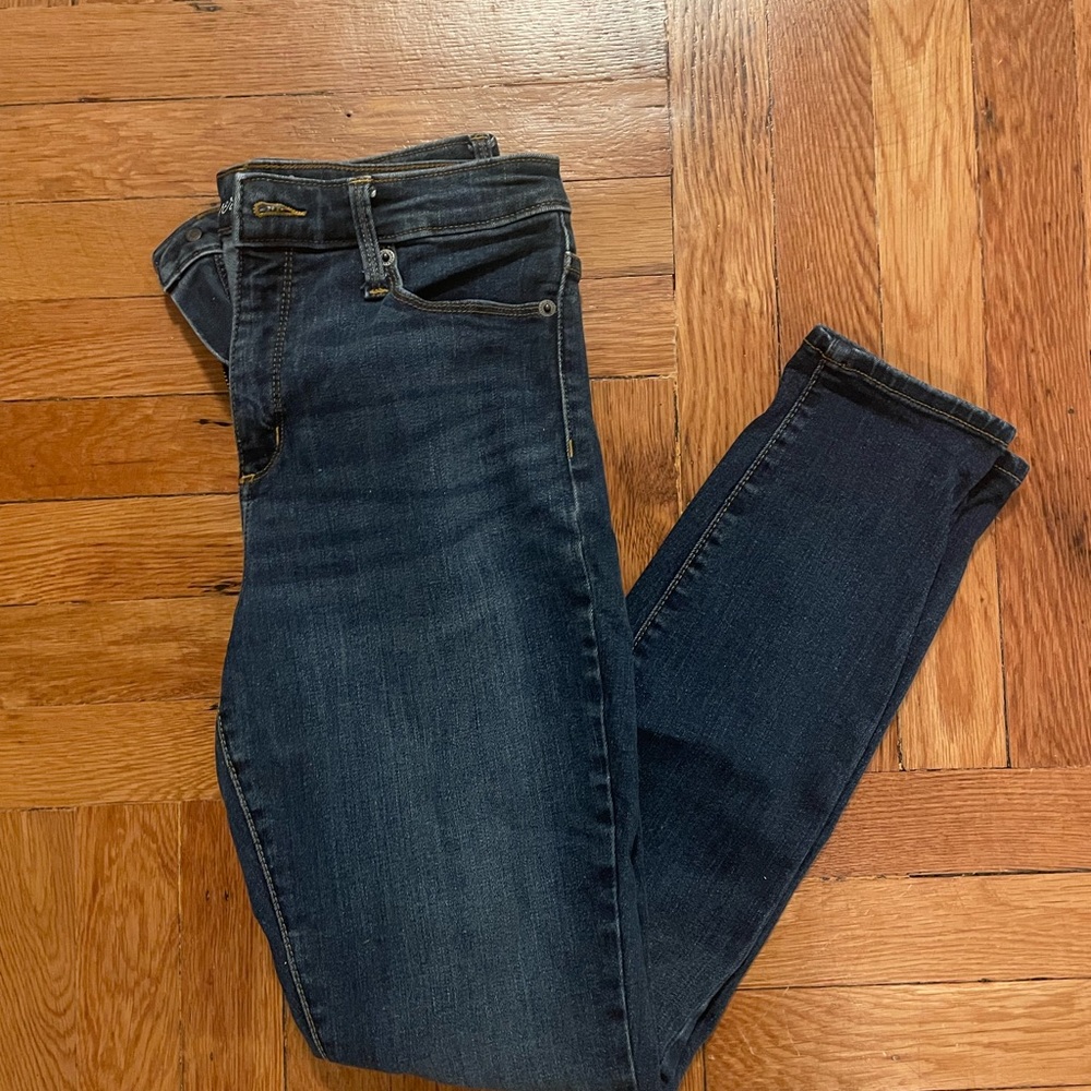 Universal thread high rise skinny jeans size 6 / 28 regular
